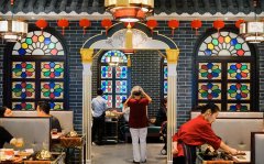 為什么這家餐廳設計感覺一般般，但確是天天爆滿，品深餐飲設計師一語道破